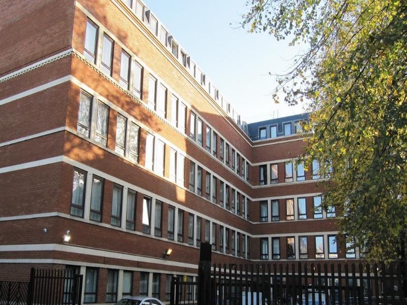 Ramada Hounslow - Heathrow East Exterior photo